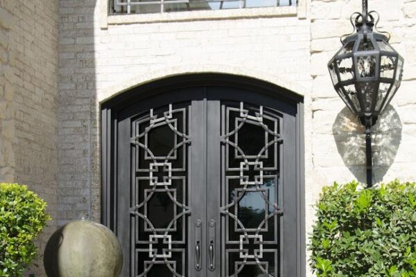 Azalea Trail Ritz Custom Lighting Wall Sconce 2