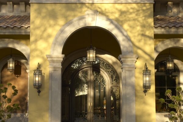 solara-custom-classic-steel-outdoor-lighting-alexandria