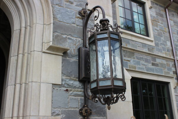 solara-custom-classic-steel-outdoor-lighting-alexandria