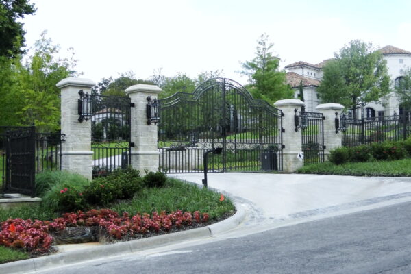 solara-custom-classic-steel-outdoor-lighting-entrance-alexandria