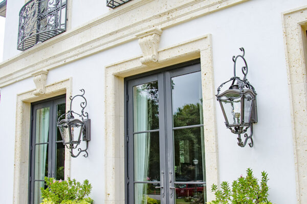 solara-custom-classic-steel-outdoor-lighting-patio-napa-cast