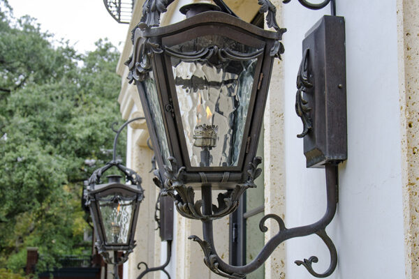 solara-custom-classic-steel-outdoor-lighting-patio-napa-cast