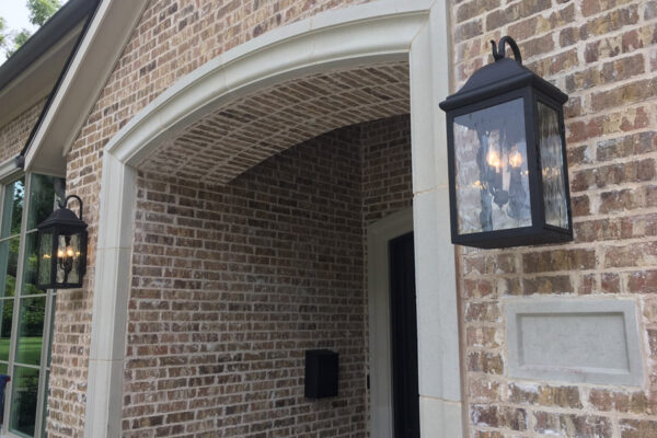 solara-custom-classic-steel-outdoor-lighting-entrance-canterbury