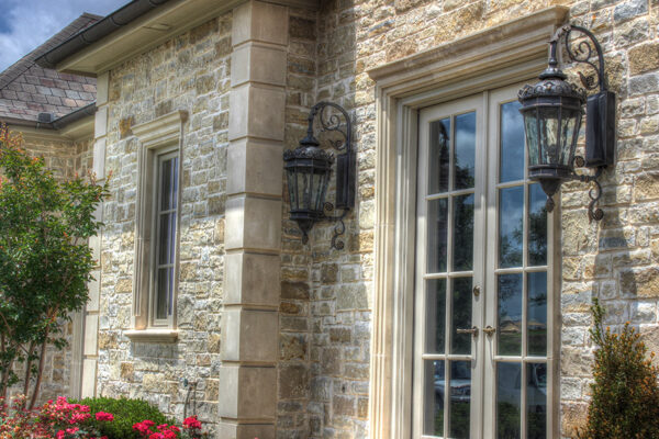 solara-custom-classic-steel-outdoor-lighting-patio-chianti