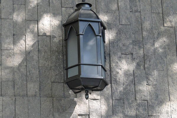 solara-custom-classic-steel-outdoor-lighting-patio-girona