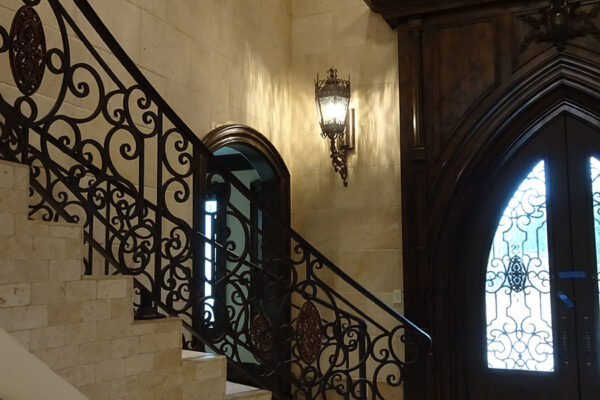 solara-custom-classic-steel-interior-lighting-entrance-dresden