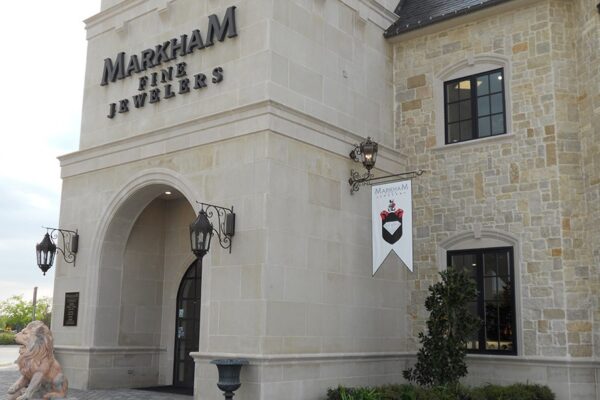 solara-custom-classic-steel-outdoor-lighting-entrance-gibraltar