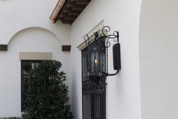 solara-custom-classic-steel-outdoor-lighting-patio-malaga