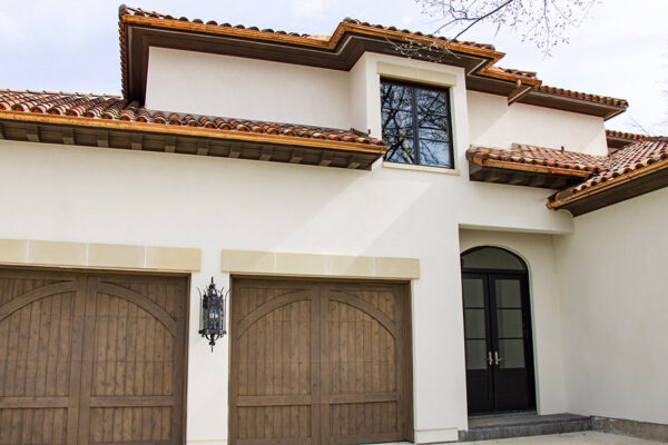 solara-custom-classic-steel-outdoor-lighting-porch-malaga