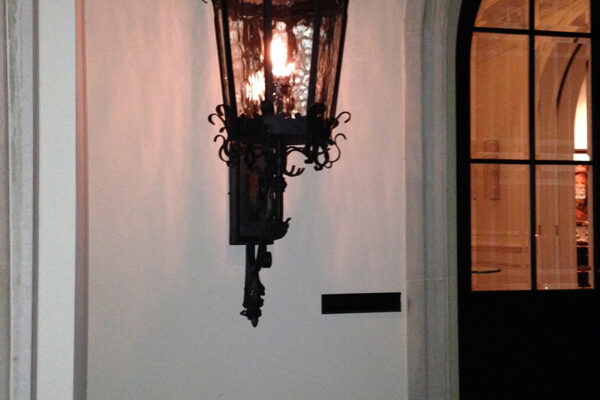 solara-custom-classic-steel-outdoor-lighting-patio-palermo