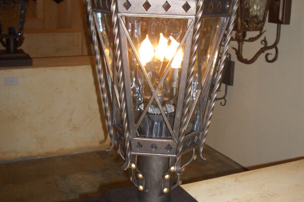 solara-custom-classic-steel-interior-lighting-praha