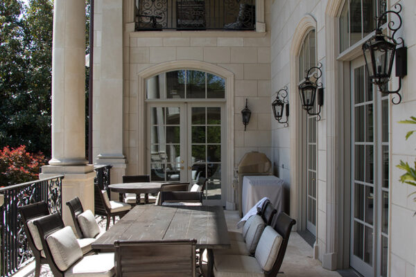 solara-custom-classic-steel-outdoor-lighting-patio-napa-cast