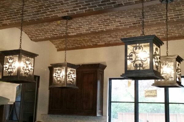 Serena-iron-lighting-fixture-foyer-hall-pendant-entry-kitchen-solara-ligthing-C013-042 EL (1)