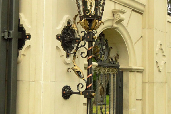 Utopia-iron-lighting-fixture-foyer-hall-pendant-entry-kitchen-solara-ligthing-F012-082-MG--(9)