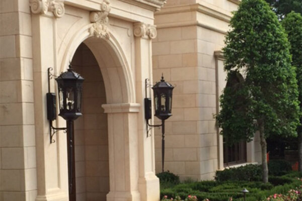 Valentia-iron-lighting-fixture-foyer-hall-pendant-entry-kitchen-solara-ligthing-C007-083-EG-(2)