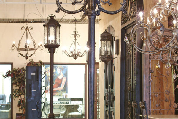 Versailles-iron-lighting-fixture-foyer-hall-pendant-entry-kitchen-solara-ligthing-D004-053-EG-(22)