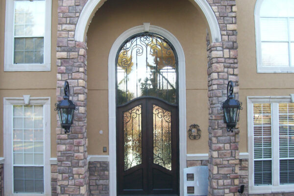 Vienna-iron-lighting-fixture-foyer-hall-pendant-entry-kitchen-wrouhgt-iron-door-solara-ligthing-D006-013-EG-(2)