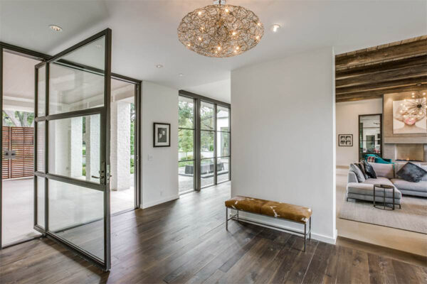 Shadywood-Lane---solara-doors-and-lighting-custom-lighting-architectural-doors-and-lighting-(1)