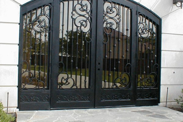 12-Pinwheel-classic-wrought-iron-doors-contemporary-steel-doors-solara-doors-lighting-CLA-S3006-(27)