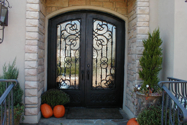 14-Pinwheel-classic-wrought-iron-doors-contemporary-steel-doors-solara-doors-lighting-CLA-S3006-(19)