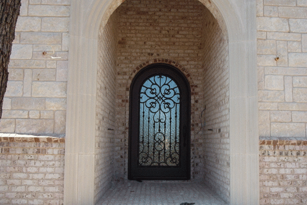 4-Pinwheel-classic-wrought-iron-doors-contemporary-steel-doors-solara-doors-lighting-CLA-S3006-(8)