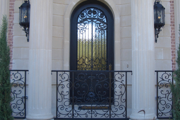 Crescent-classic-wrought-iron-doors-contemporary-steel-doors-solara-doors-lighting-CLA-S3043-(13)