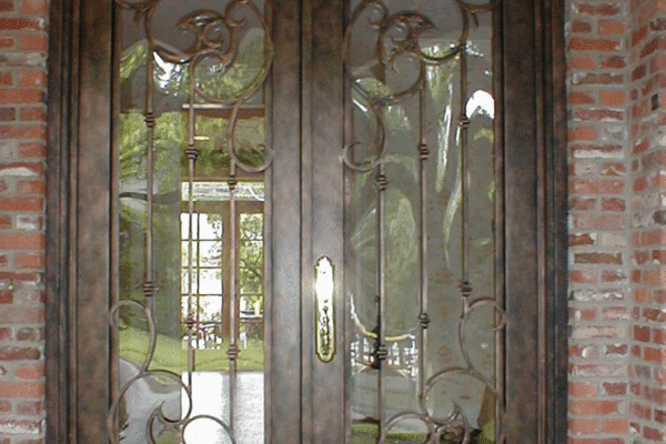 Handtrail-classic-wrought-iron-doors-contemporary-steel-doors-solara-doors-lighting-CLA-S3058-(6)