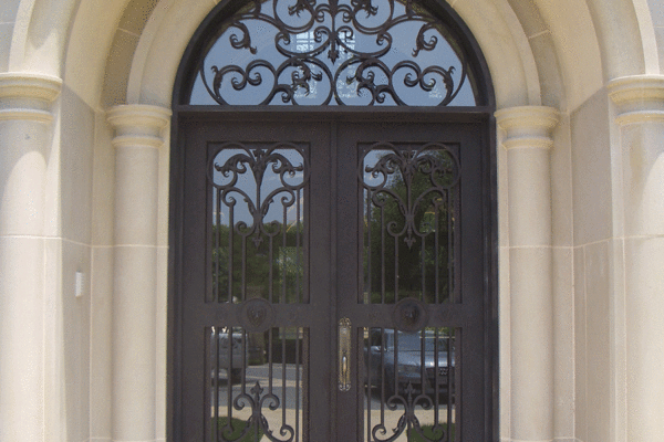 Lionshead-classic-wrought-iron-doors-contemporary-steel-doors-solara-doors-lighting-CLA-S3057-(10)