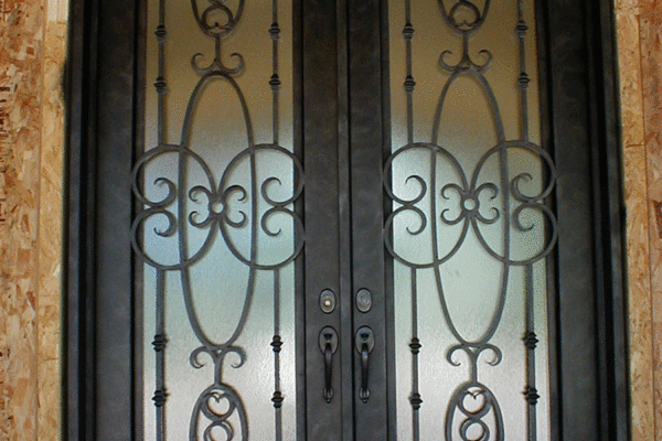 San-Miguel-classic-wrought-iron-doors-contemporary-steel-doors-solara-doors-lighting-CLA-S3028-(2)