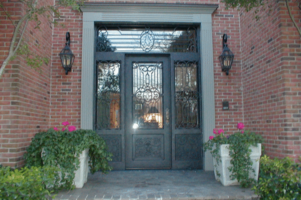 Stratford-classic-wrought-iron-doors-contemporary-steel-doors-solara-doors-lighting-CLA-S3015-(2)